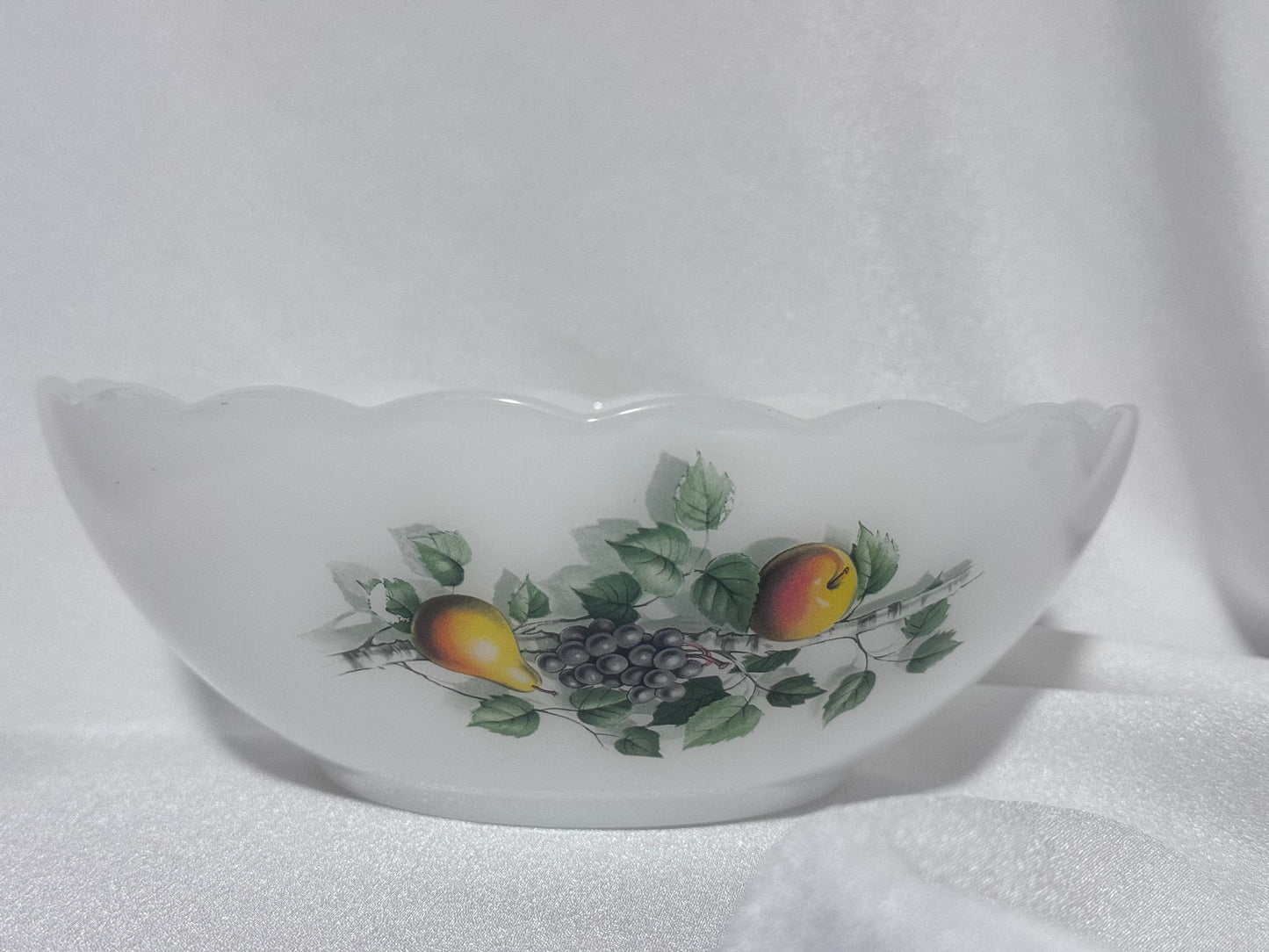 Arcopal Serving Bowl