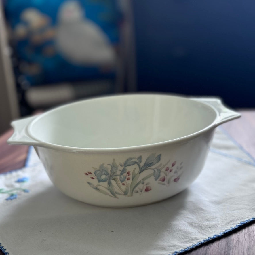 Pyrex Blue Iris Handled Casserole