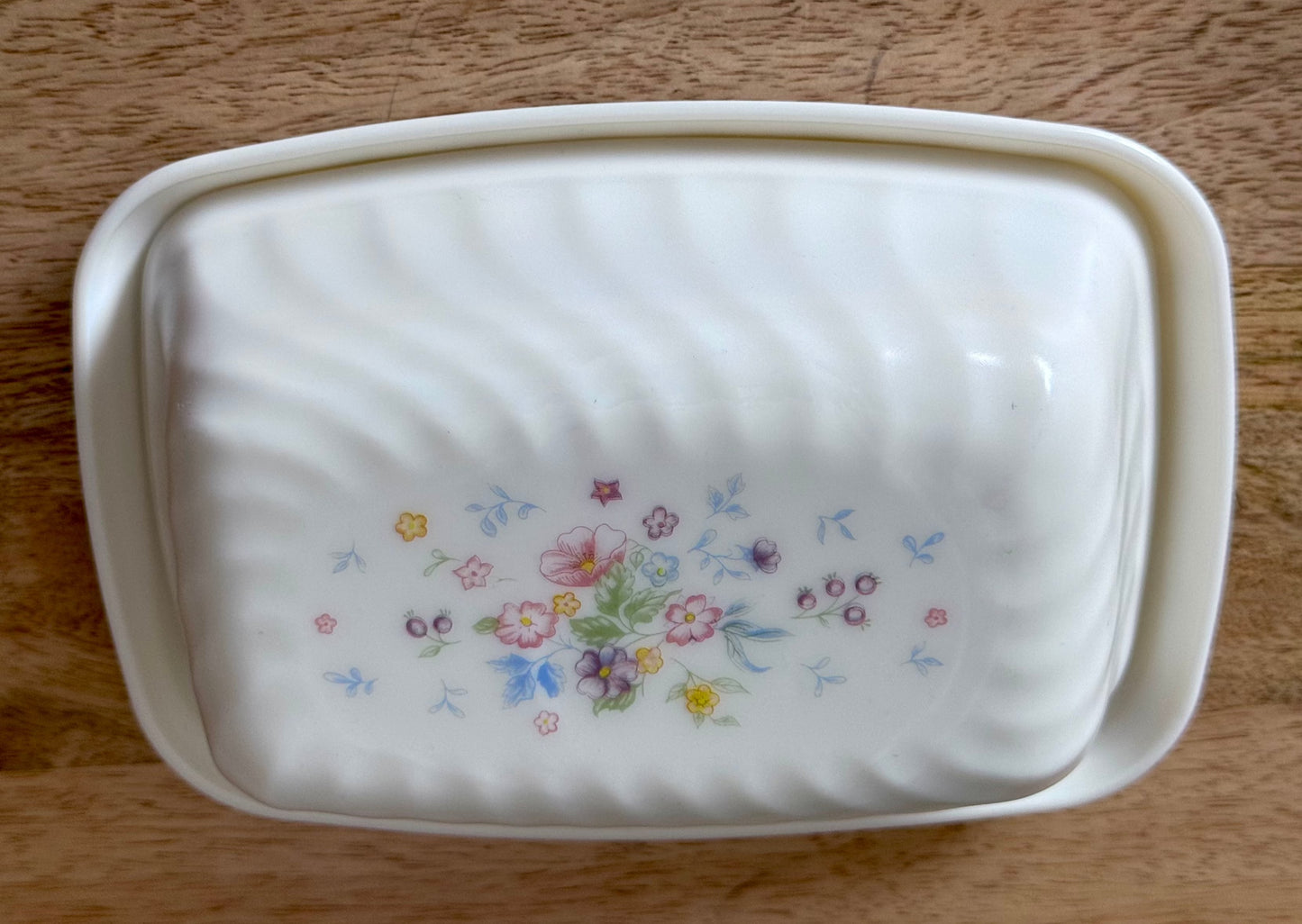 Arcopal Butter Dish