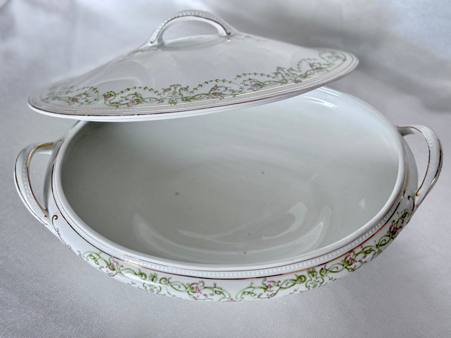 Meakin Serving Dish
