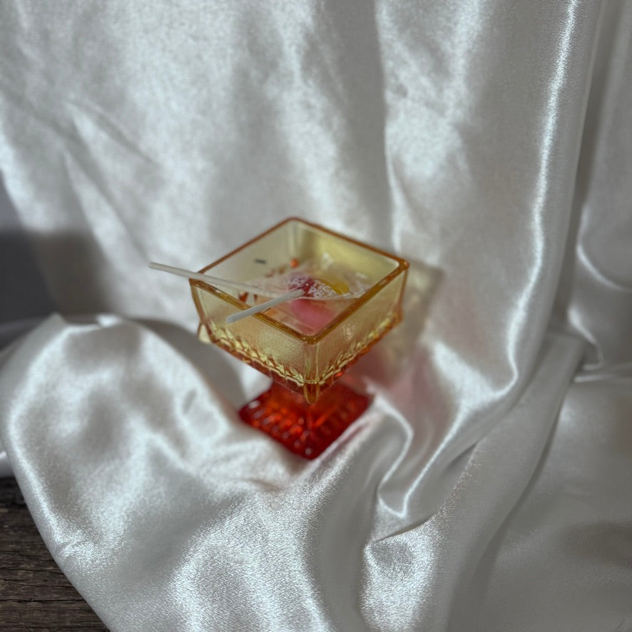 Jeannette Amberina Cadmium Small Wedding Cake Box