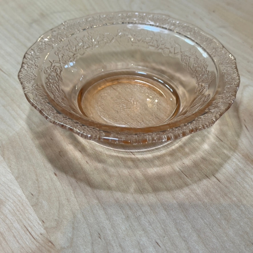Federal Depression Glass 'Normandie' Pink Bread & Butter/Dessert Bowl
