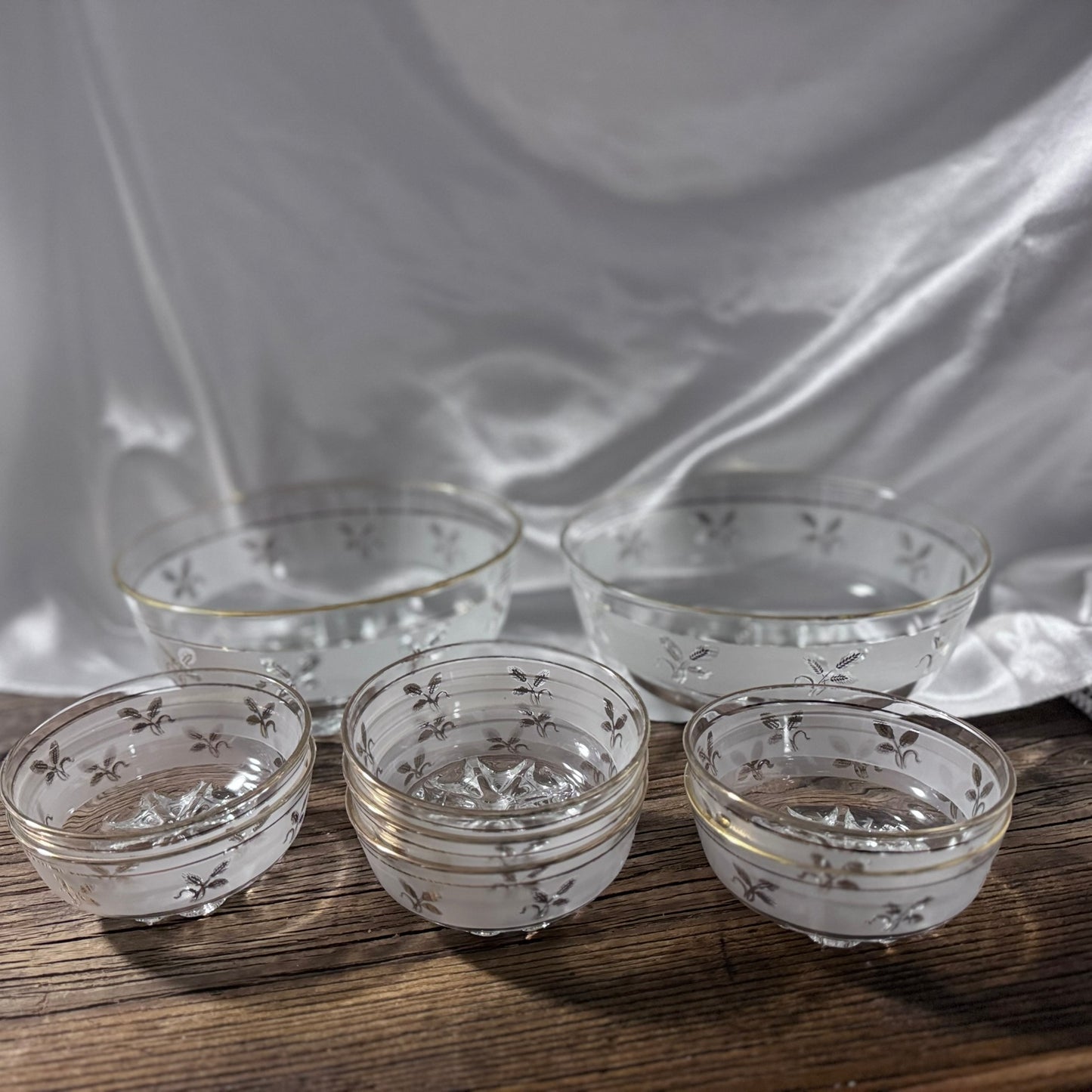Frosted Glass Gold Wheat and Springs Crystal Bowl/Serving Set