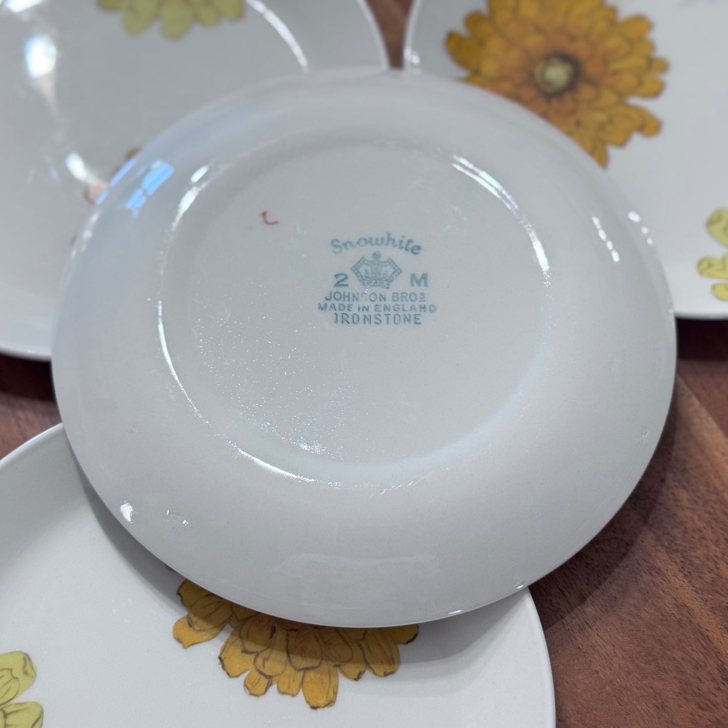 Johnson Brothers England Orange/Yellow Chrysanthemum Serving Set