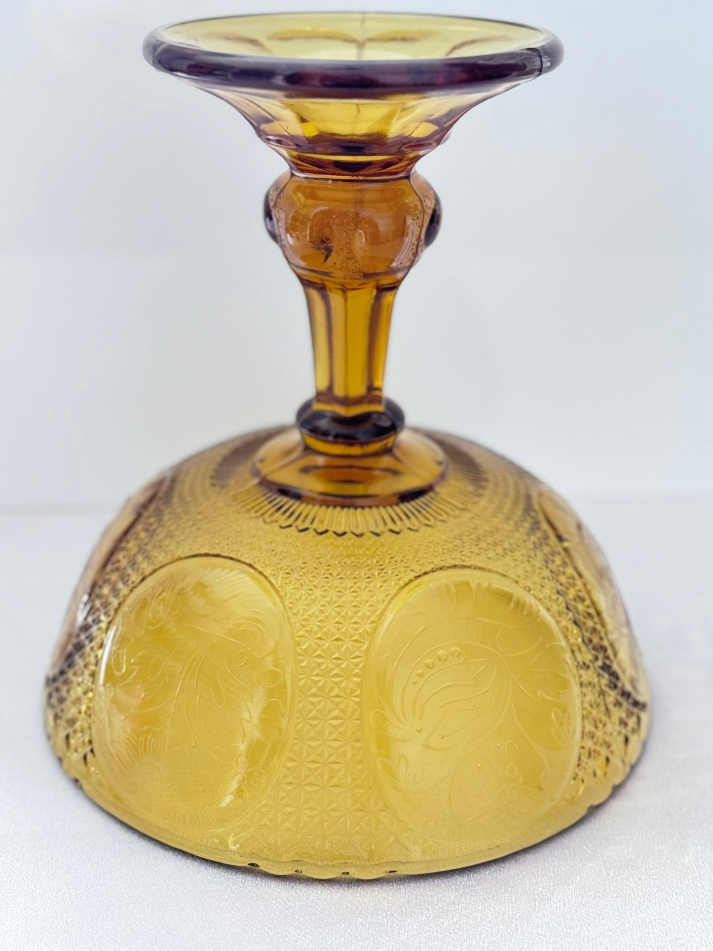 Pedestal Fruit Bowl