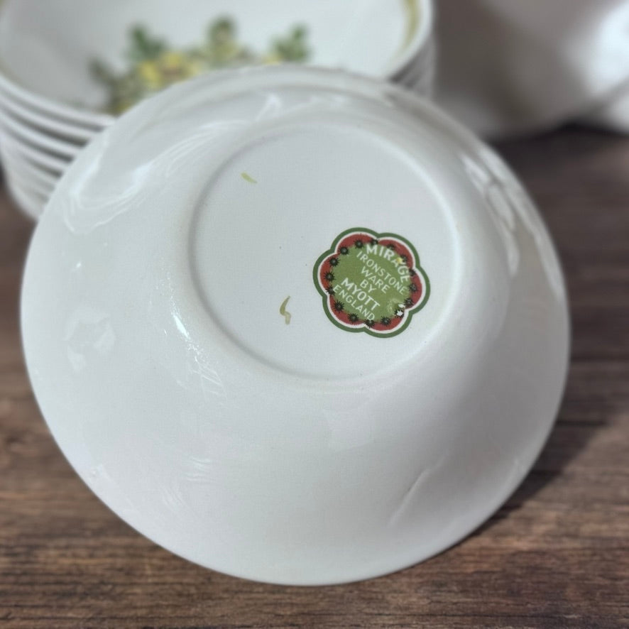 Myott Mirage Dish Set
