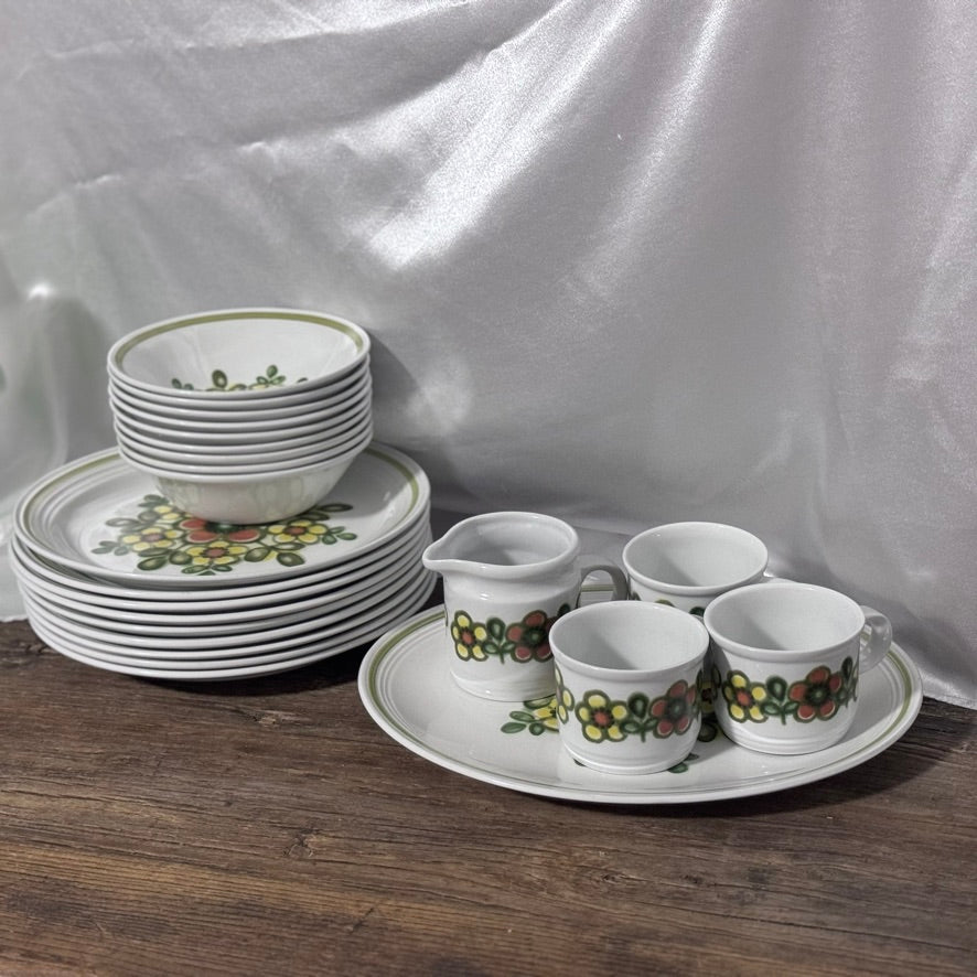 Myott Mirage Dish Set