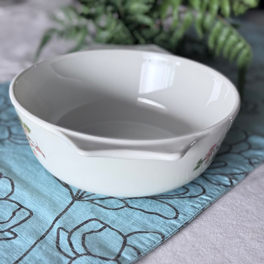 PYREX 'Cherry Blossom' Round Casserole Dish
