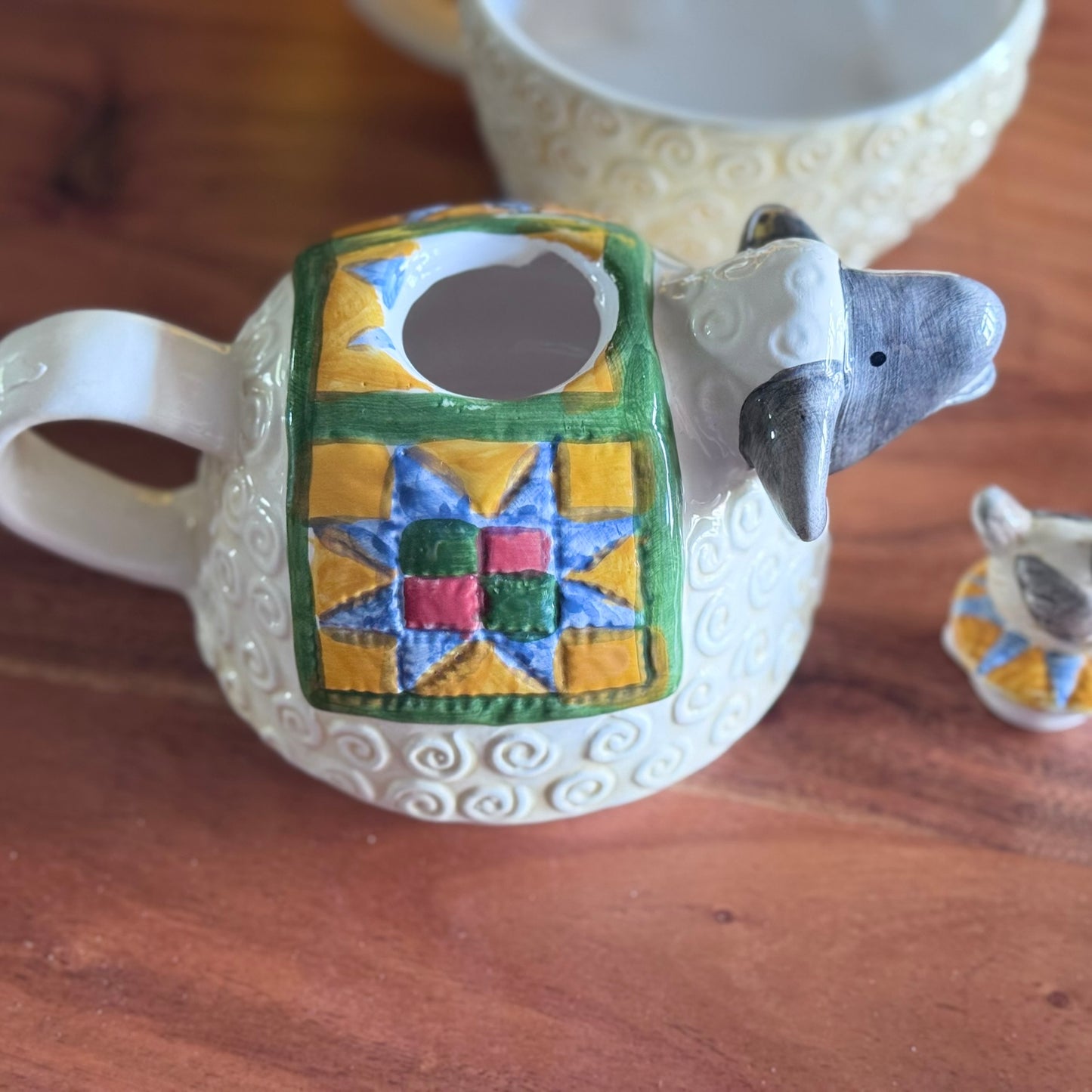 Sheep & Chicken - Barnyard Teapot/Cup