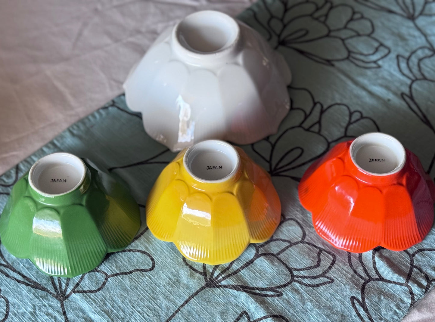 Vintage Lotus Rice Bowls