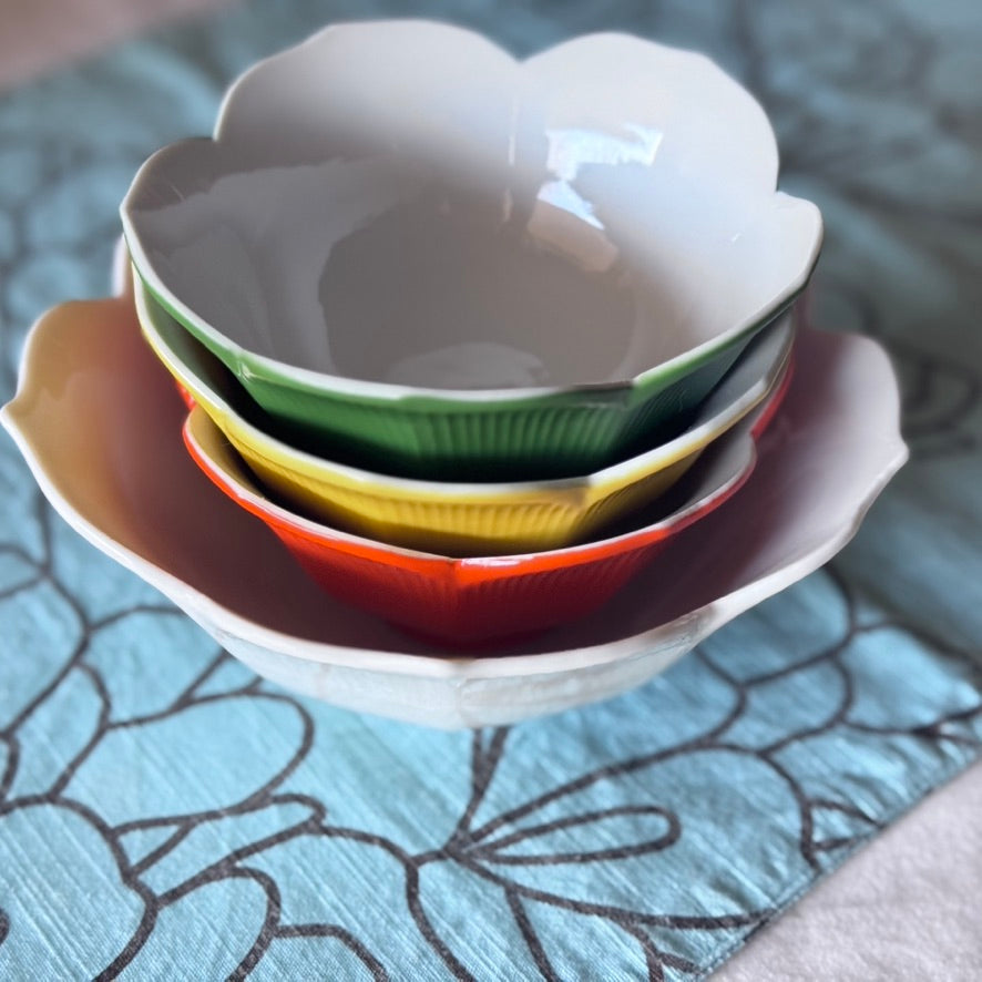 Vintage Lotus Rice Bowls