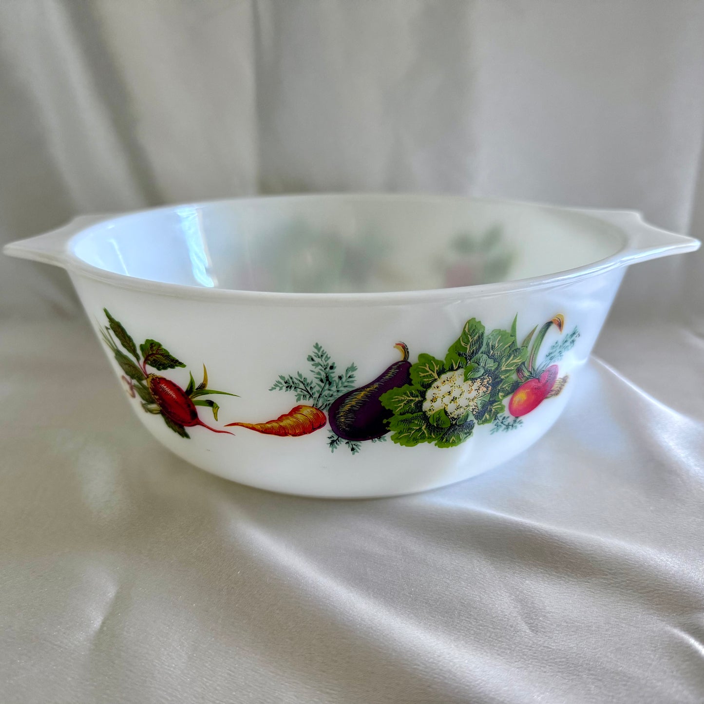 Vintage Pyrex Nesting Casserole Dish