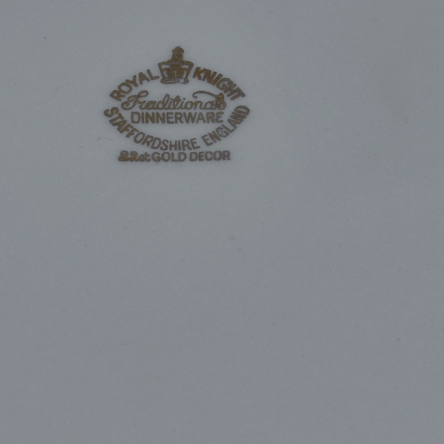 22ct. Gold Royal Knight Dinner Plates
