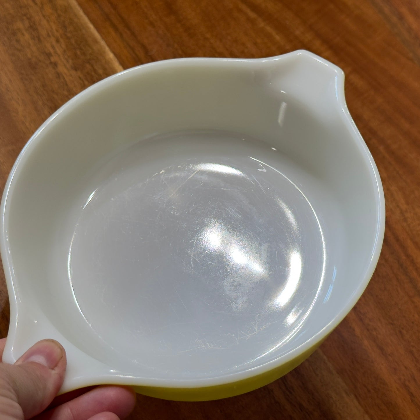 Yellow Pyrex 471 Round Casserole Dish