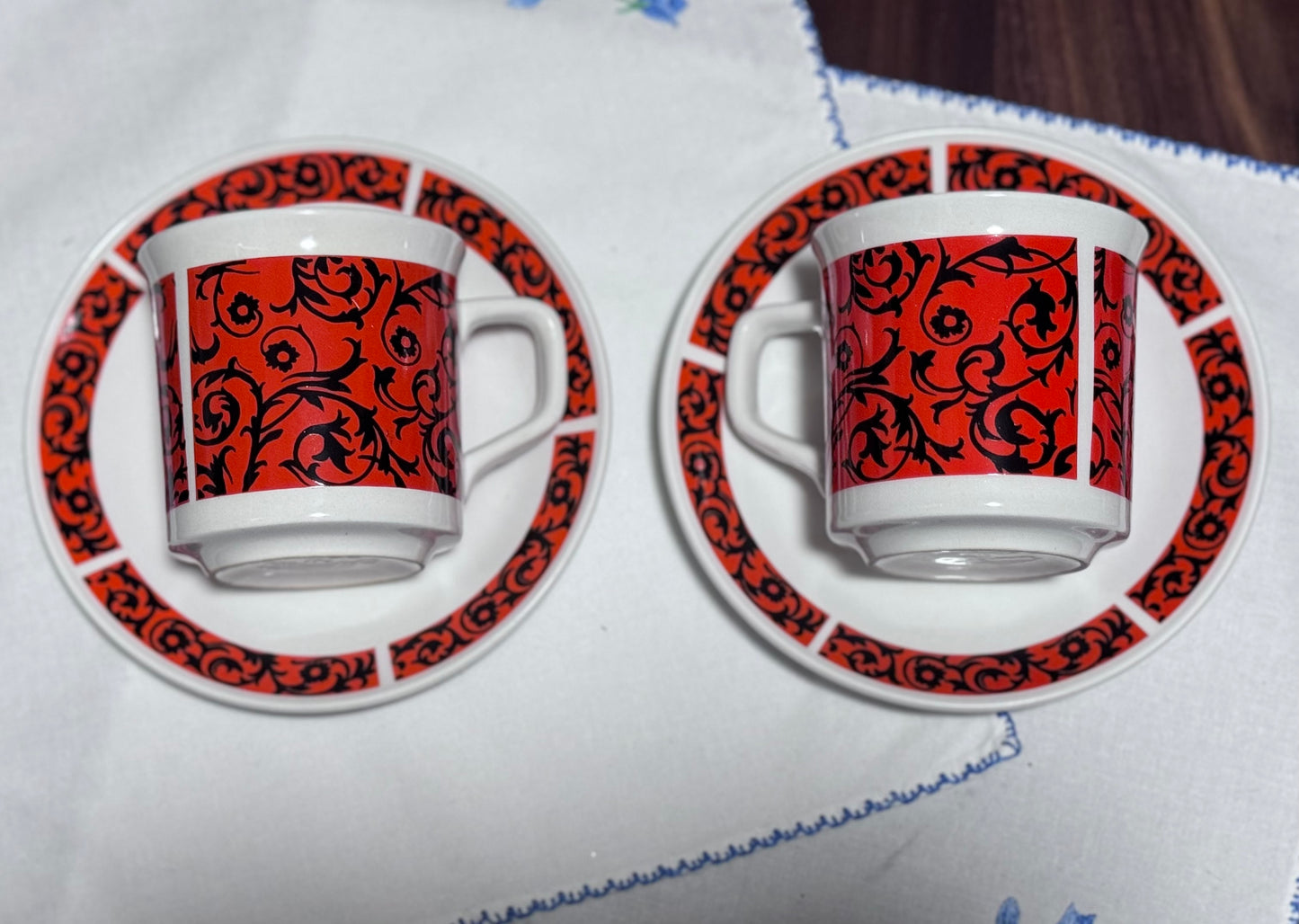 Johnson Brothers - Madrid Tea Cups/Saucers