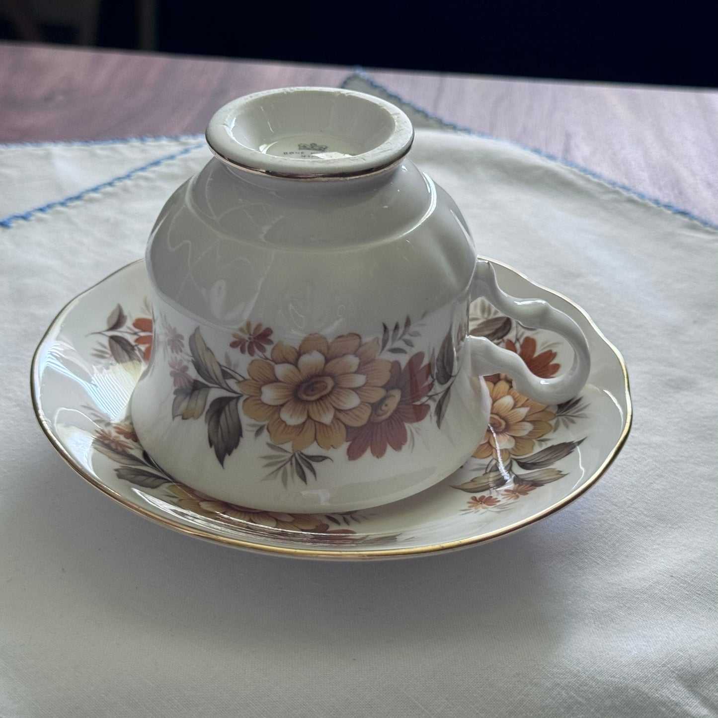 Queen Anne Pattern N 8620 Teacup and Saucer
