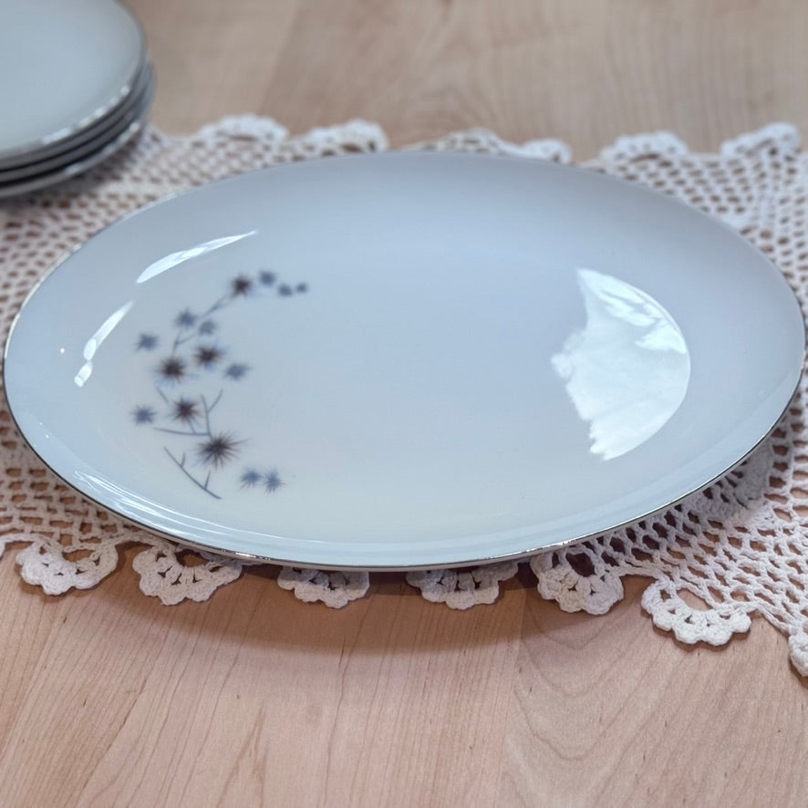 Creative 'Starburst' Pattern Salad/Dessert Plates & Platter