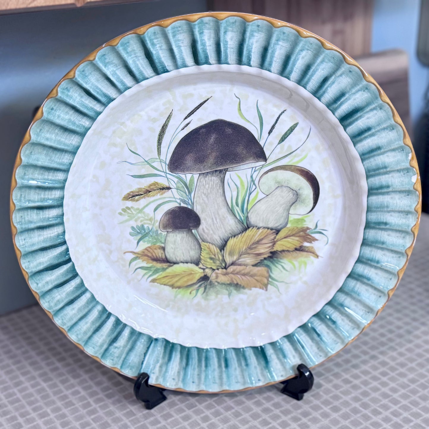 Ceramica Due Torri Mushroom Serving Bowl