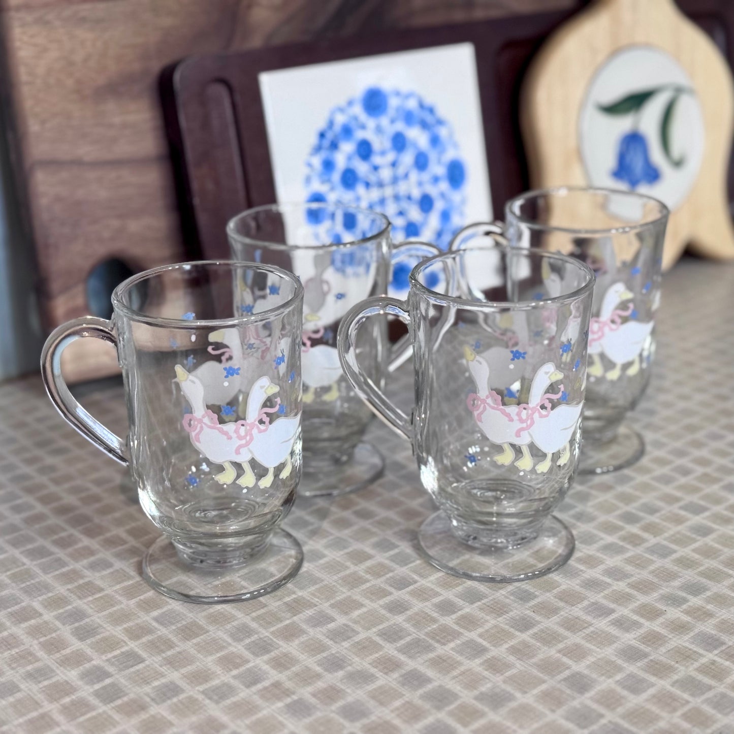 Libby of Canada Handles Geese Glass Mugs