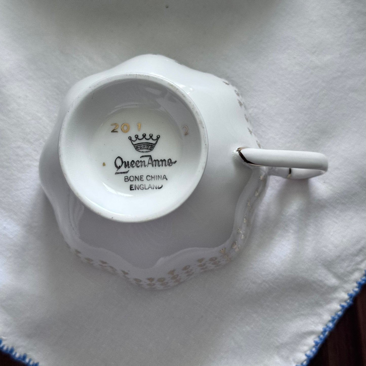 Queen Anne N 201 Tea Cup and Saucer