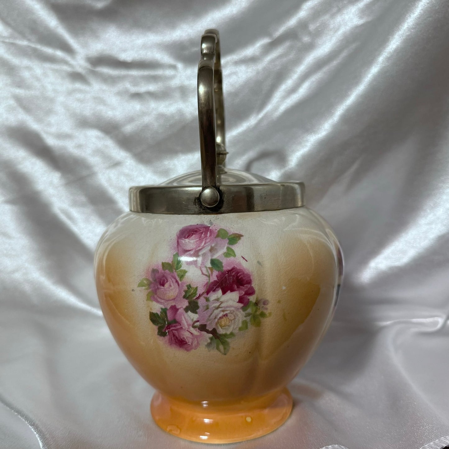 Biscuit Barrel Floral Design