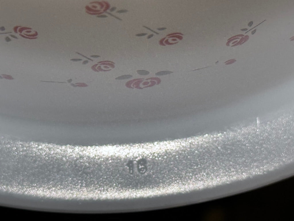 Arcopal France "Petite Roses" Casserole Dish