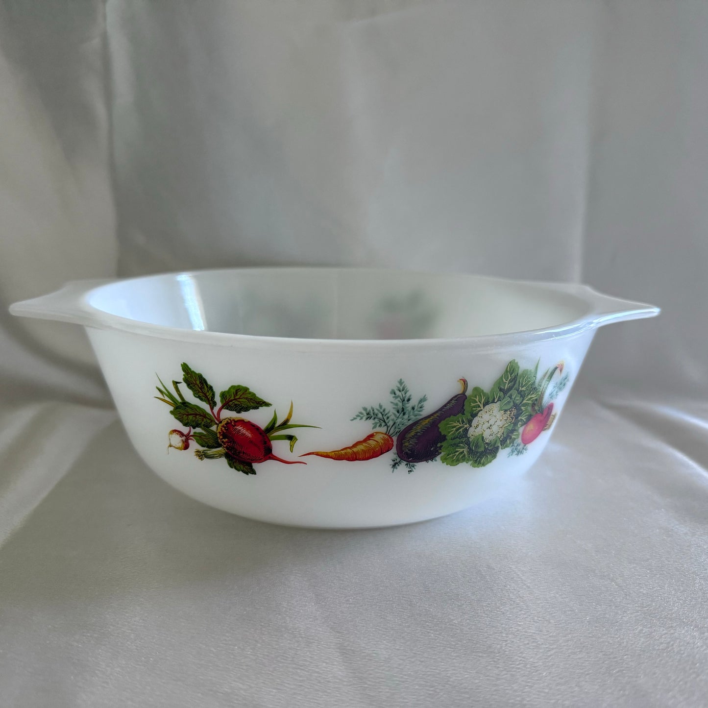 Vintage Pyrex Nesting Casserole Dish