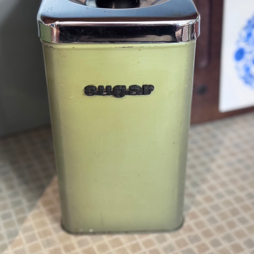 The Queen Line Green Canister Set