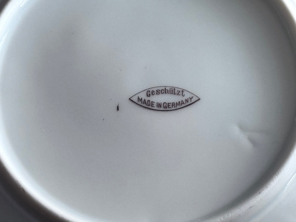 Geschiilzt Germany Plate