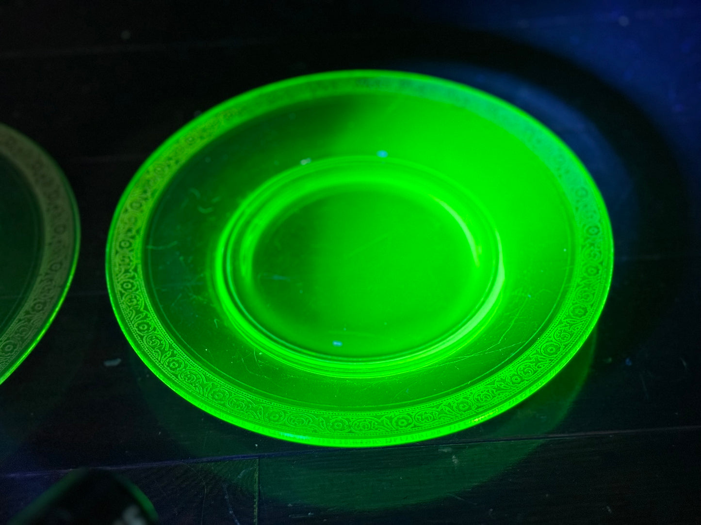 Green Depression Vaseline Uranium Glass Gold Trim Plates