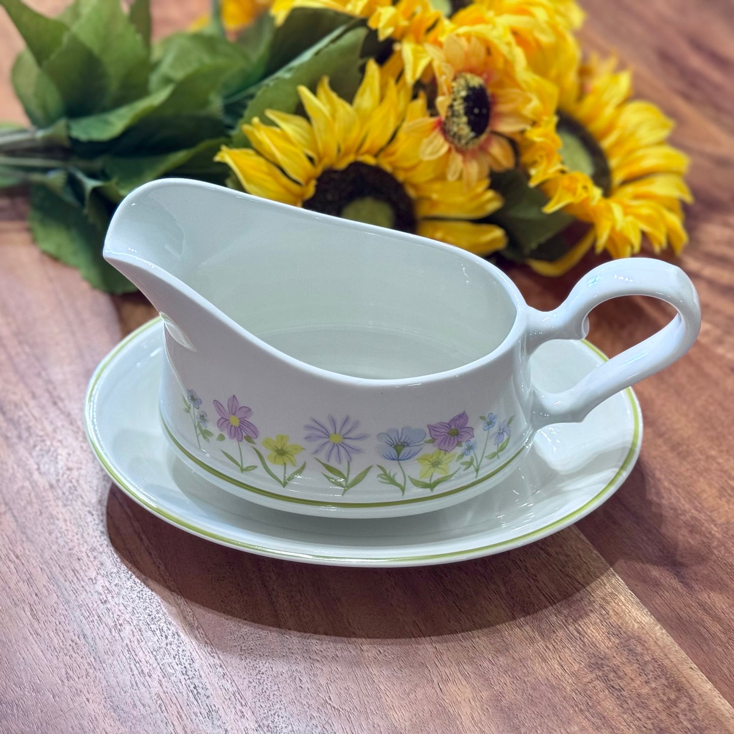 Johnson Brothers "Spring Day' Gravy Boat/Creamer