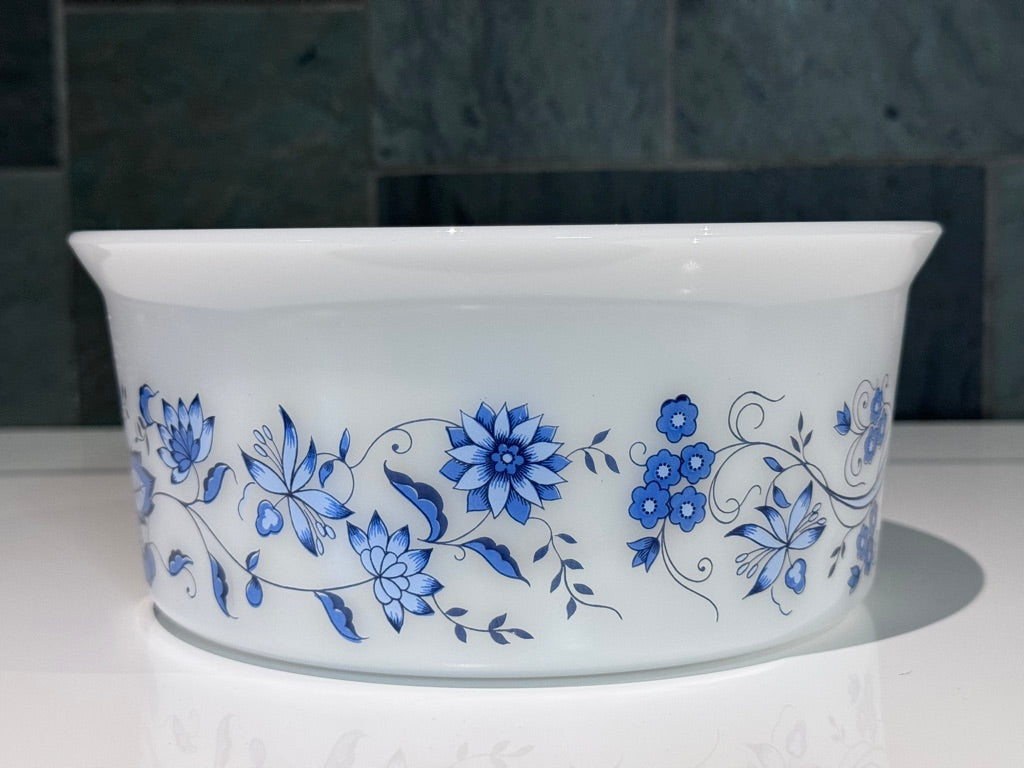 Arcopal France "Blue Onion/ Aster" Large Serving Bowl