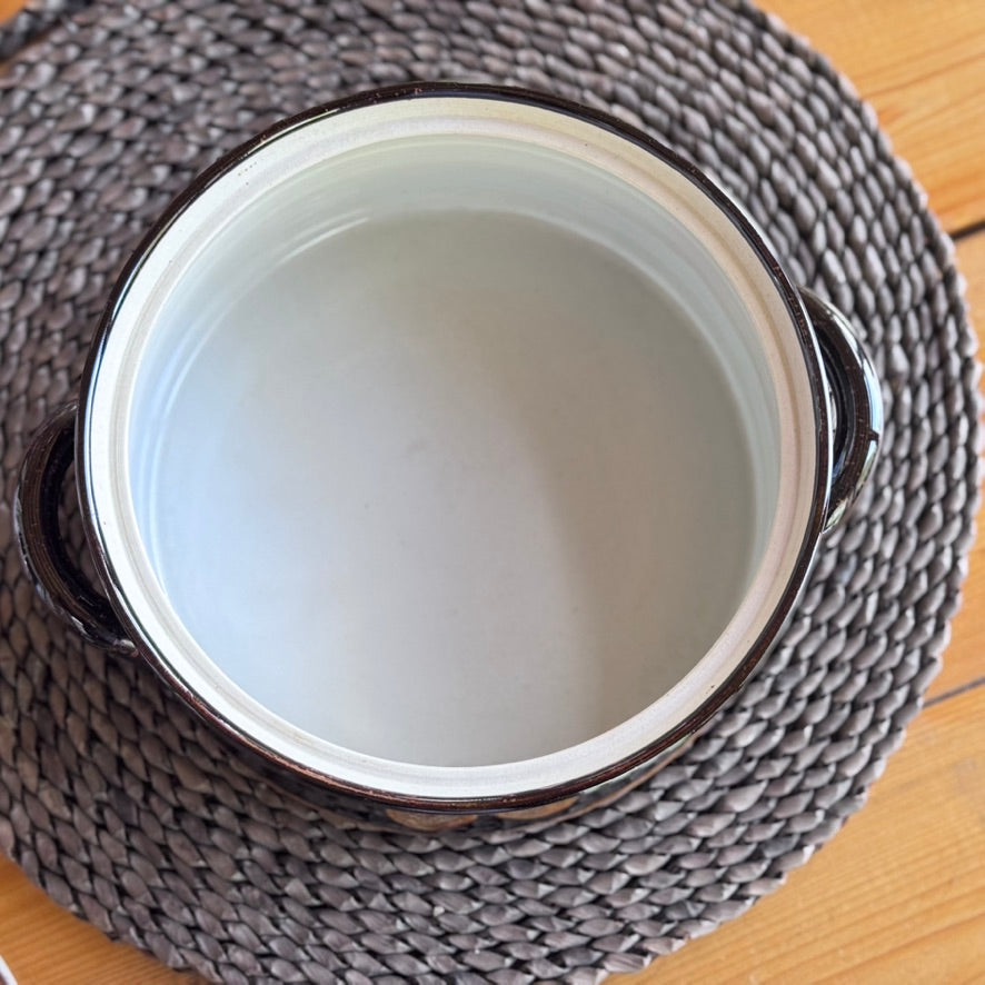 Sanger Canada Pottery Casserole Dish