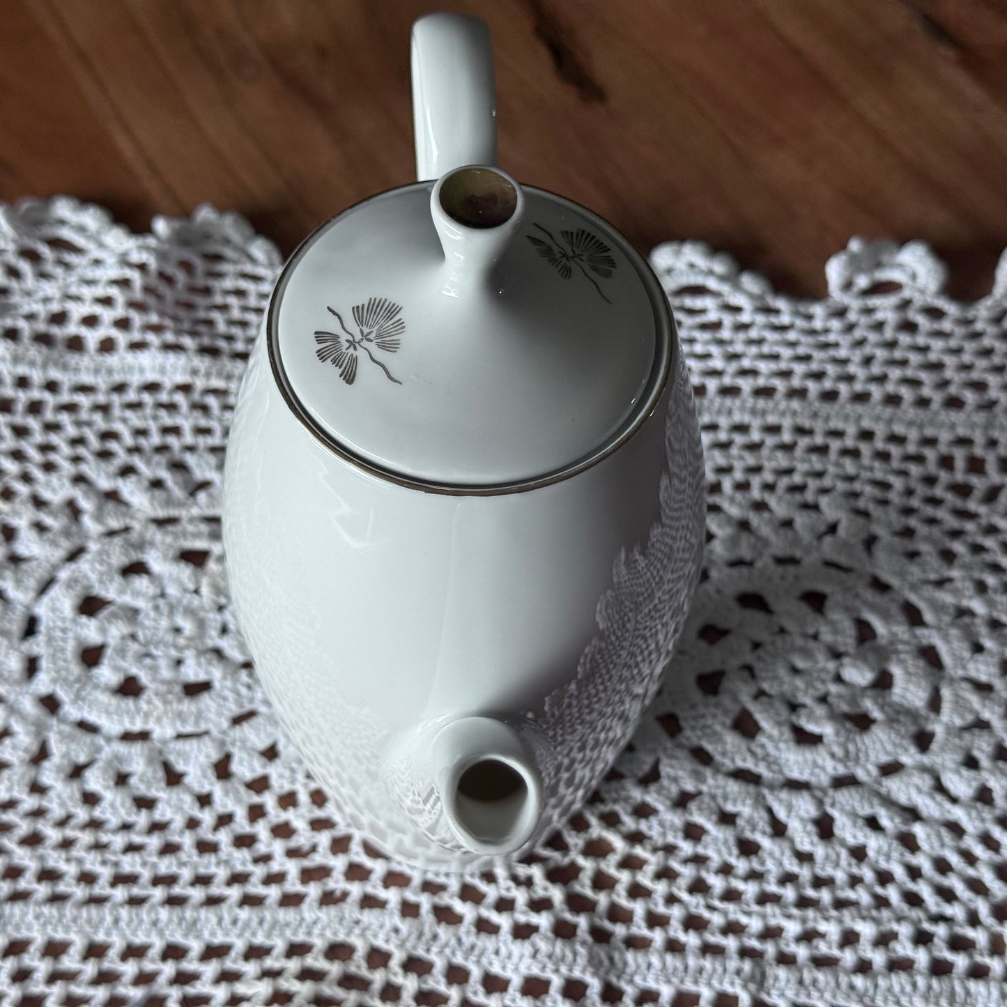Bohemian White & Gold Floral Coffee/Teapot