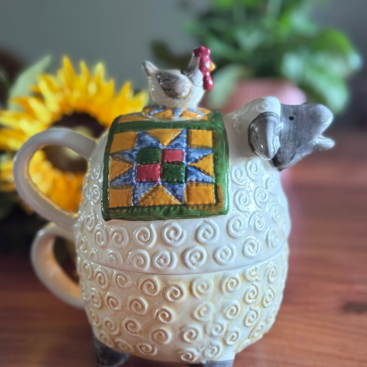 Sheep & Chicken - Barnyard Teapot/Cup