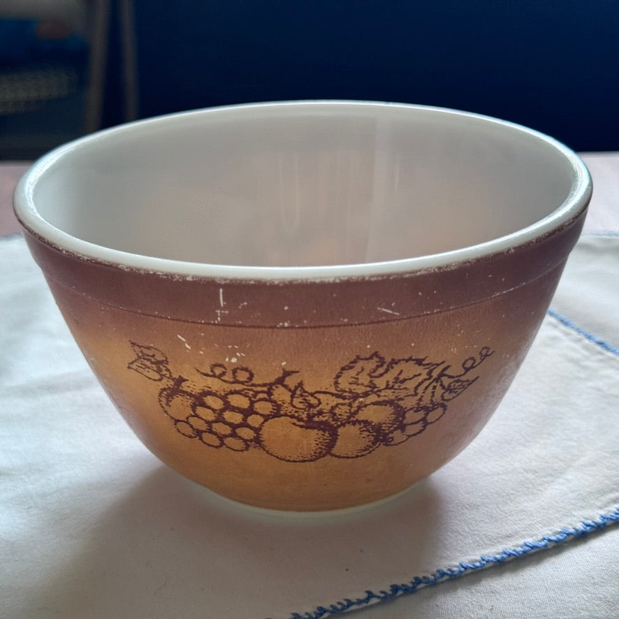 PYREX Old Orchard Set