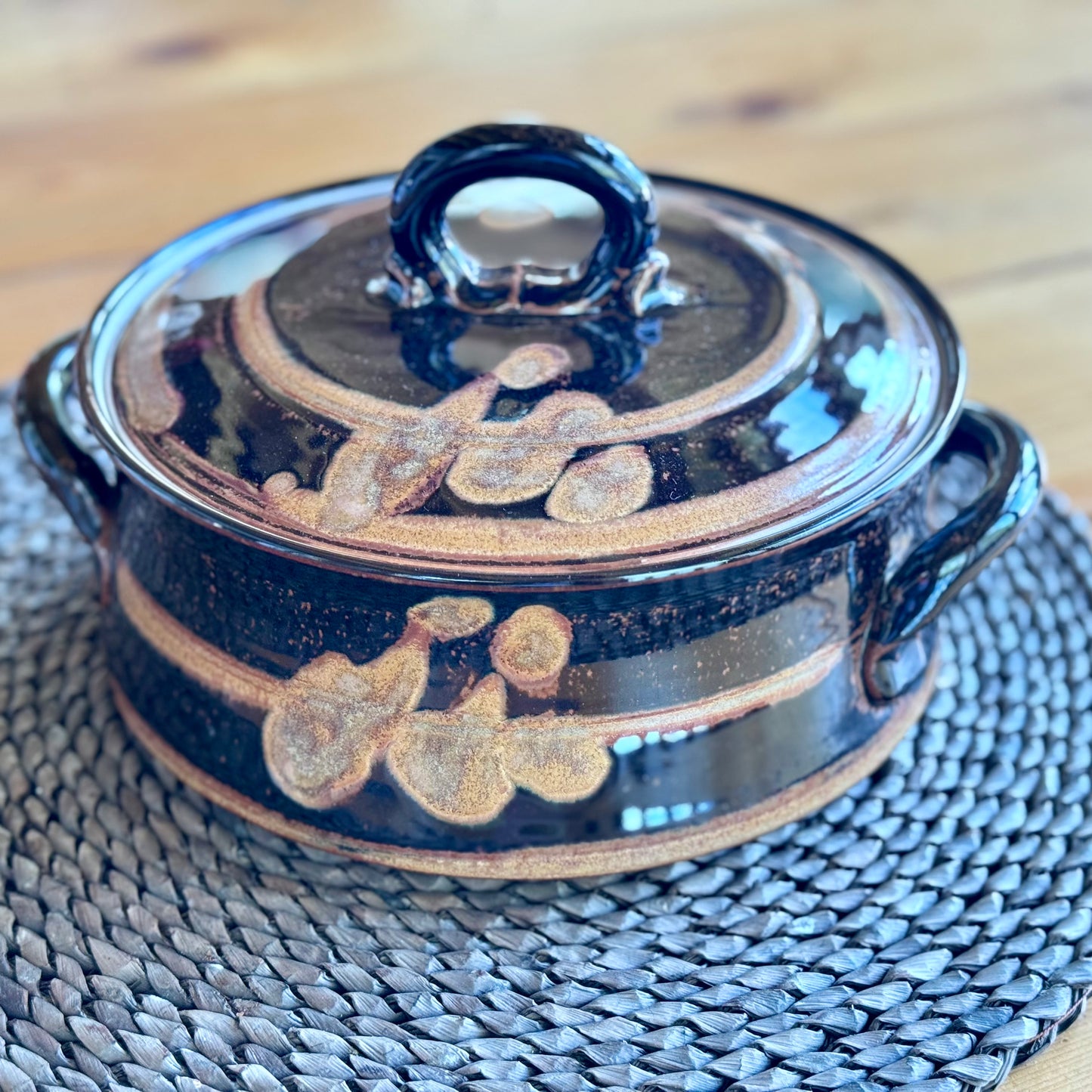 Sanger Canada Pottery Casserole Dish