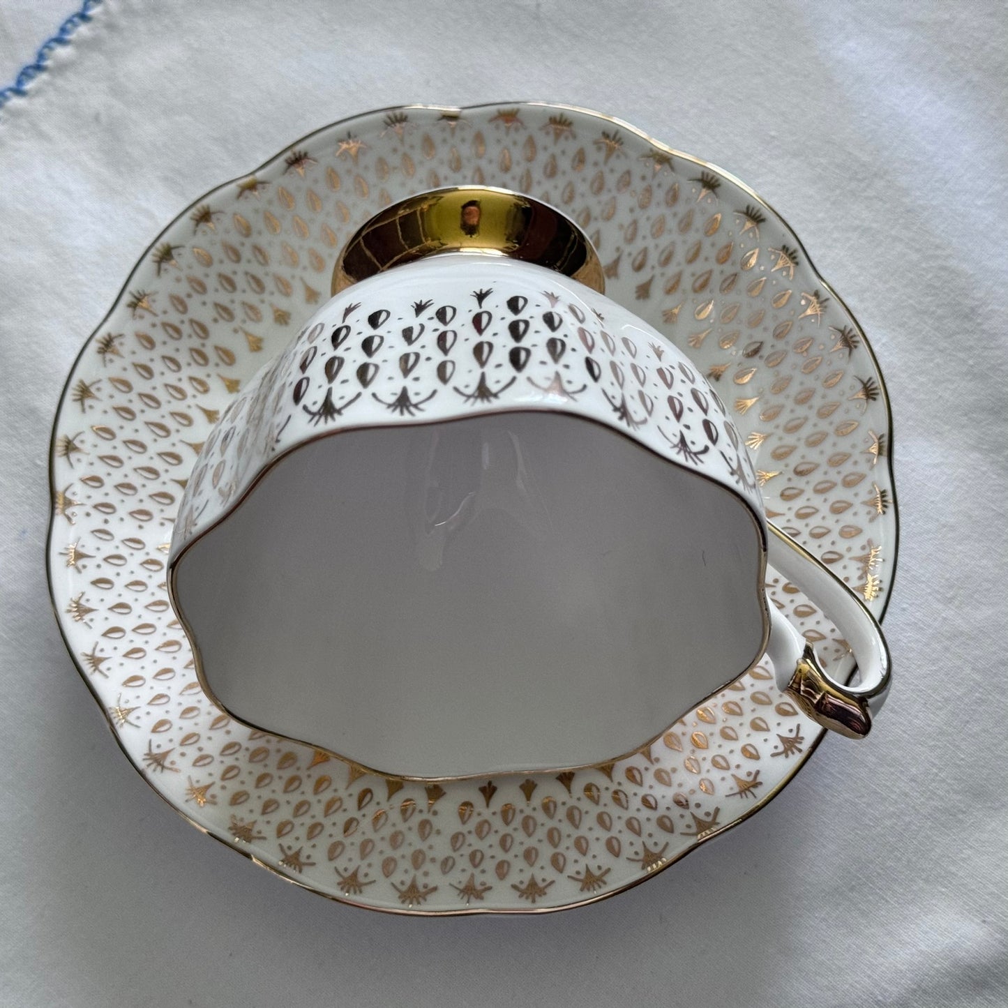 Queen Anne N 201 Tea Cup and Saucer