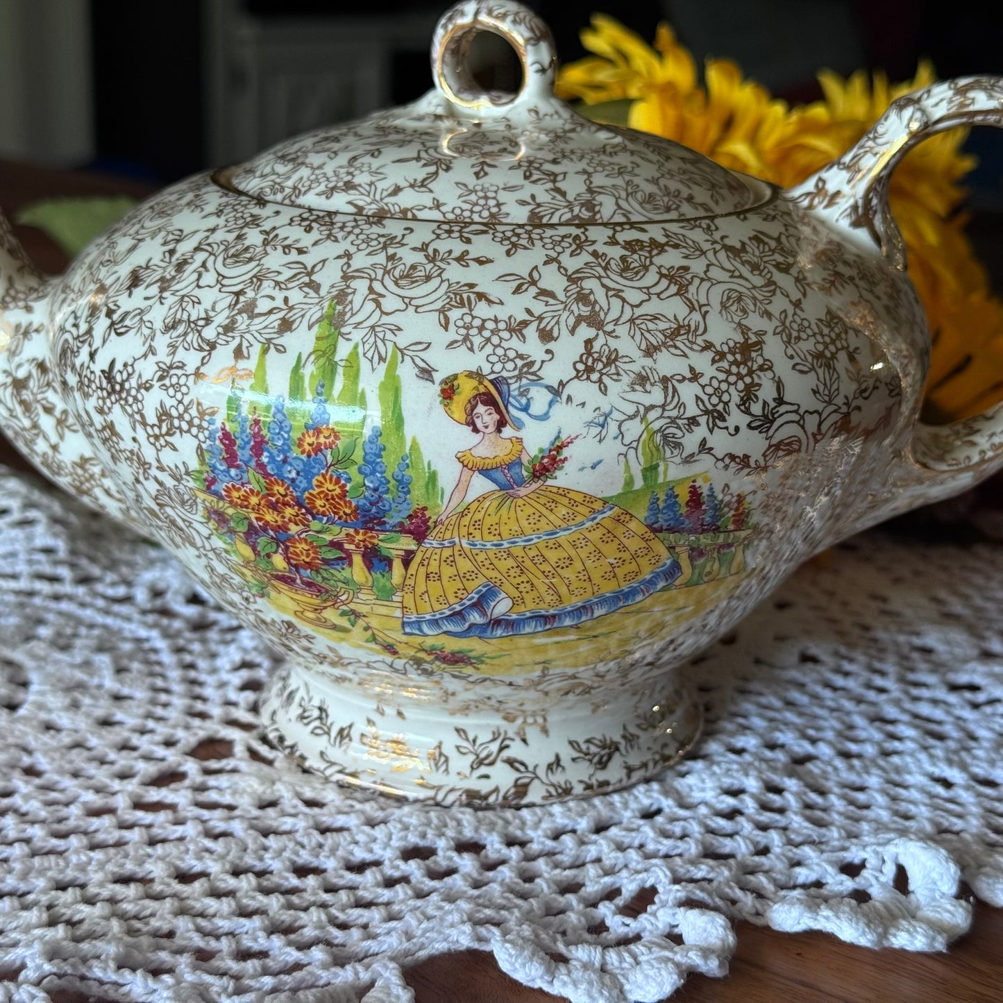 Empire Pottery Crinoline Lady Teapot