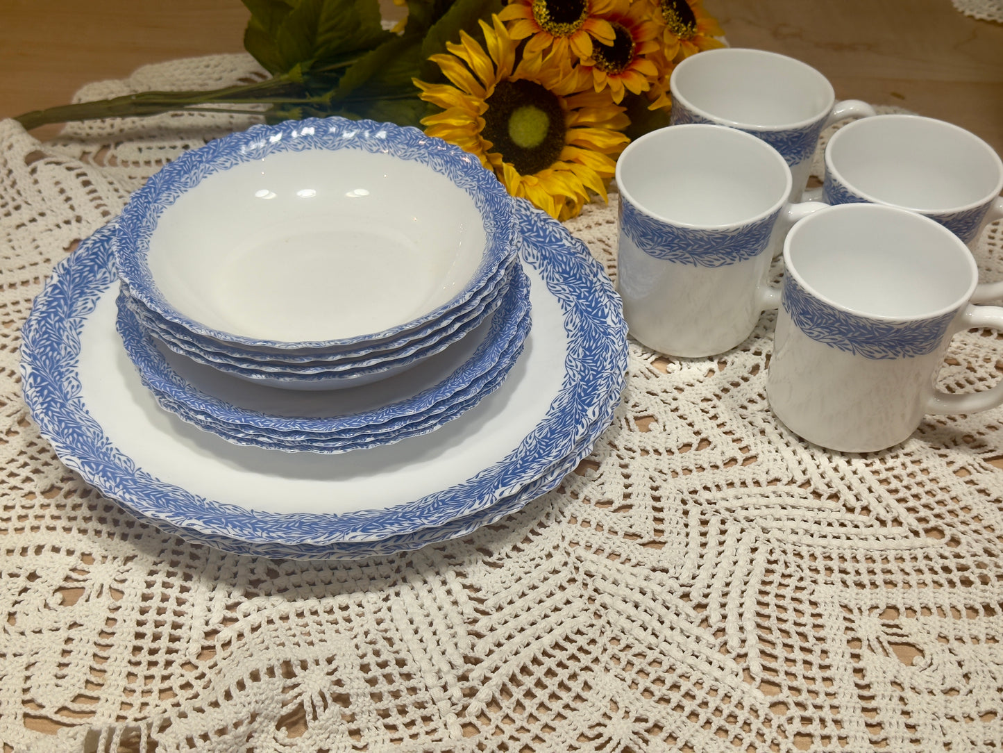ARC France MSE Milk Glass and Blue Vine Dish Set