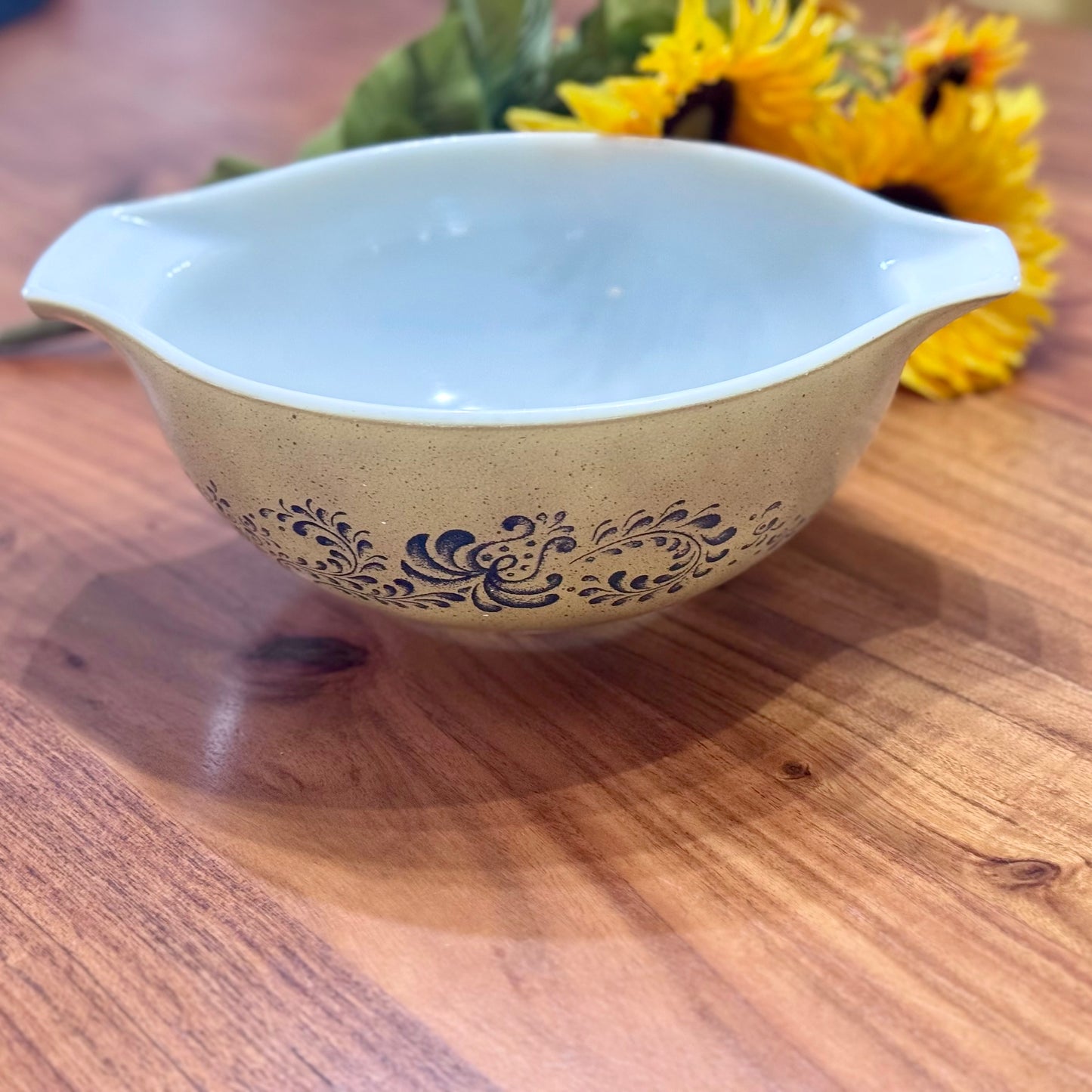 PYREX Homestead 2.5L Cinderella Mixing Bowl