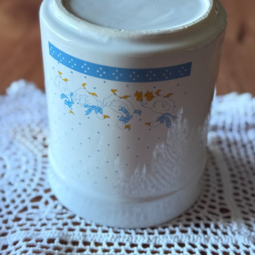 Blue Geese & Polka Dot Canister