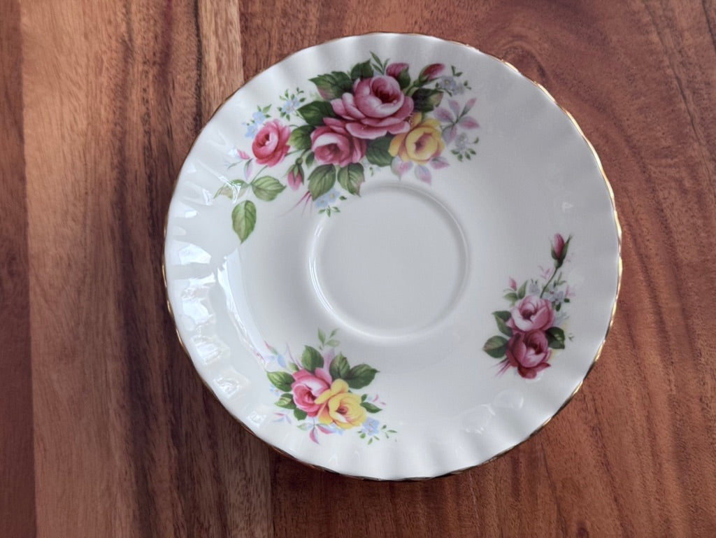 Royal Albert 'Westbury' Teacup & Saucer