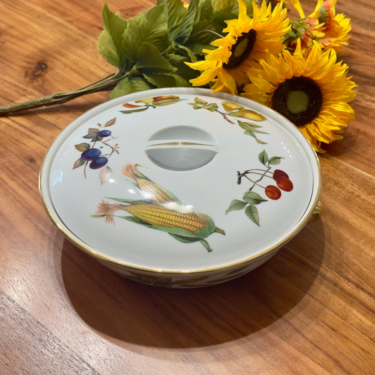 Royal Worcester Evesham Gold Oval Lidded Casserole/Serving Dish