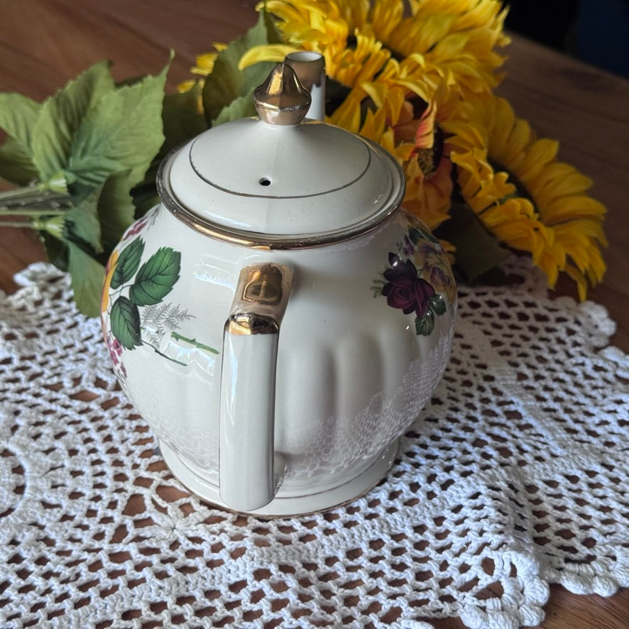 Sadler England Rose Teapot