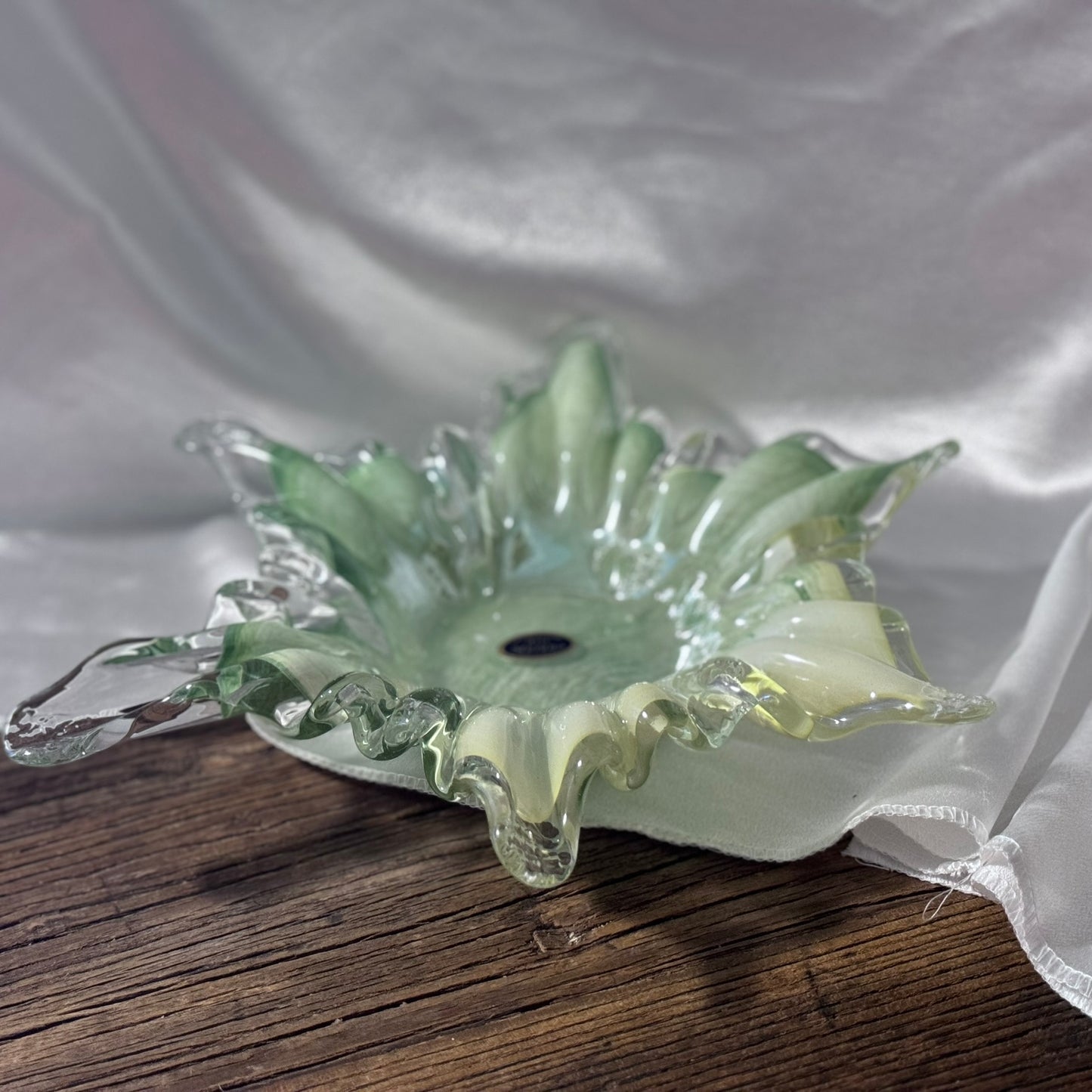 Lavorizione Arte Murano Glass Splash Bowl