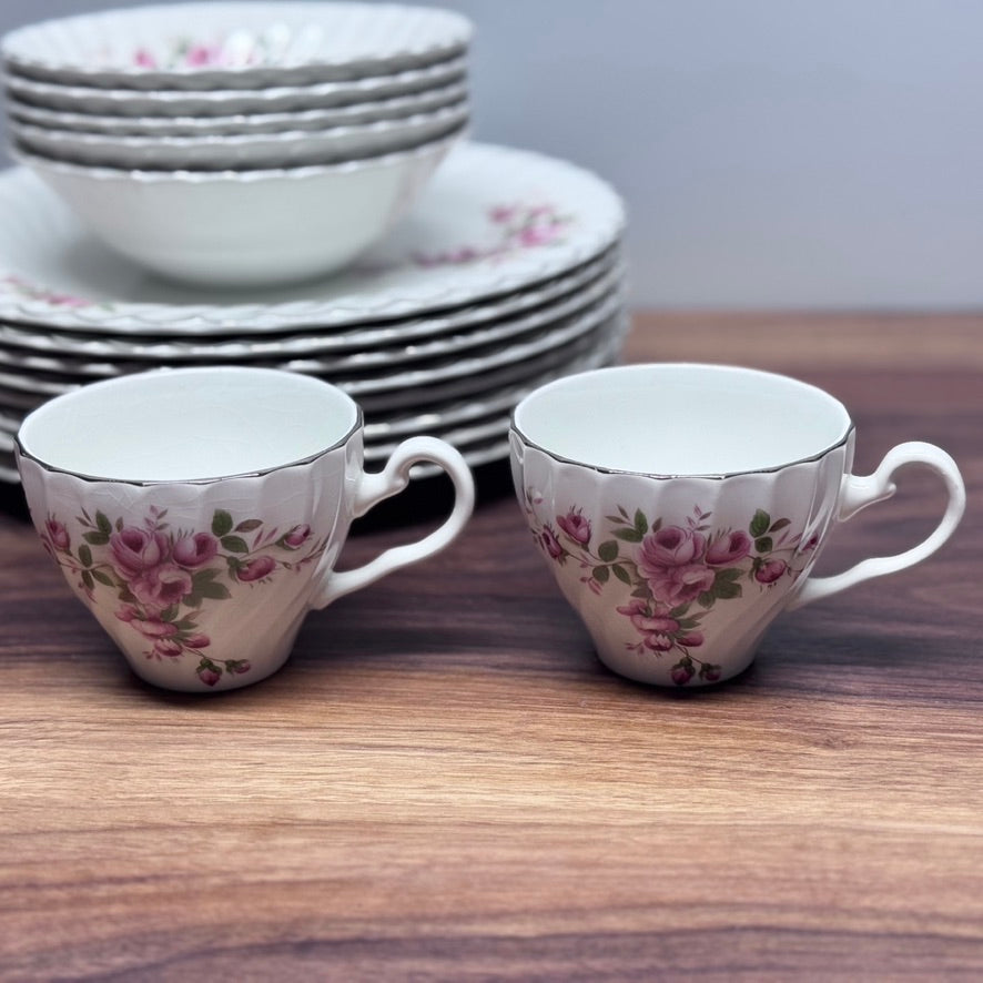 Johnson Brothers Made In England Ironstone Regency Pink Roses Dish Set