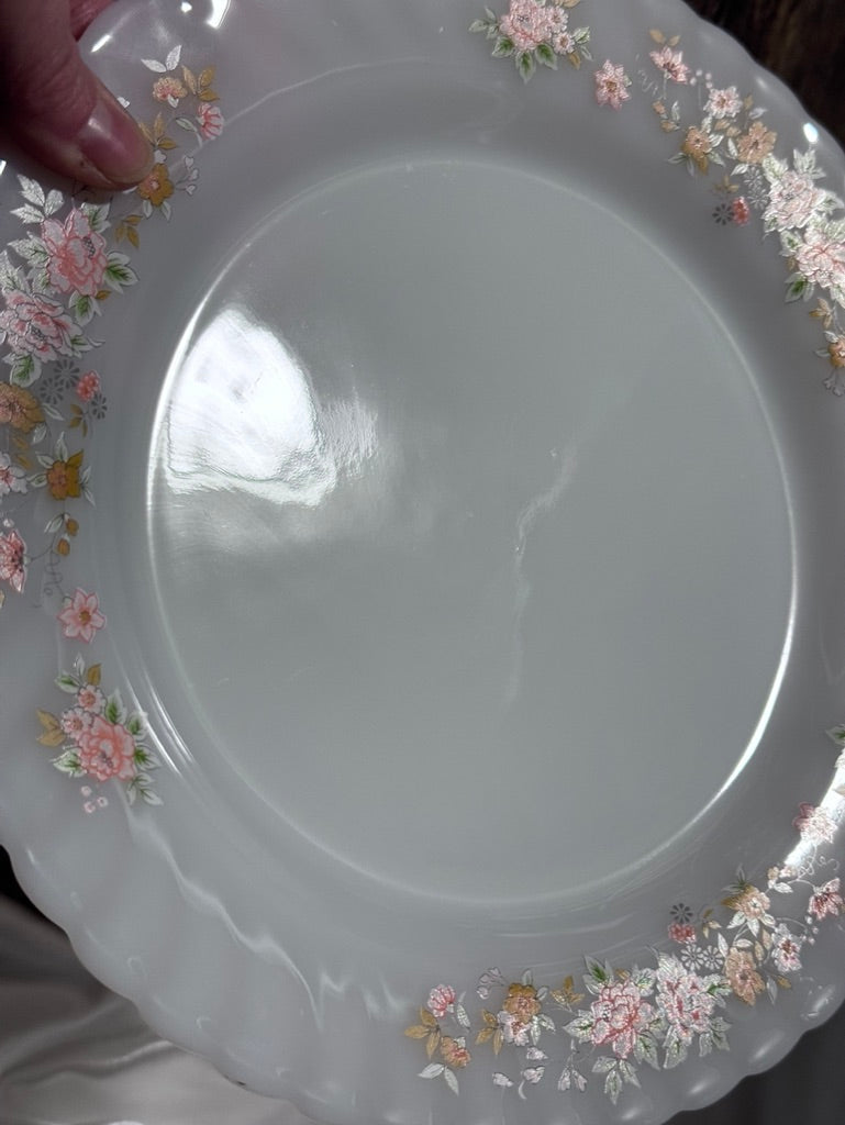 Indopal Milk Glass Dinner and Dessert Plates