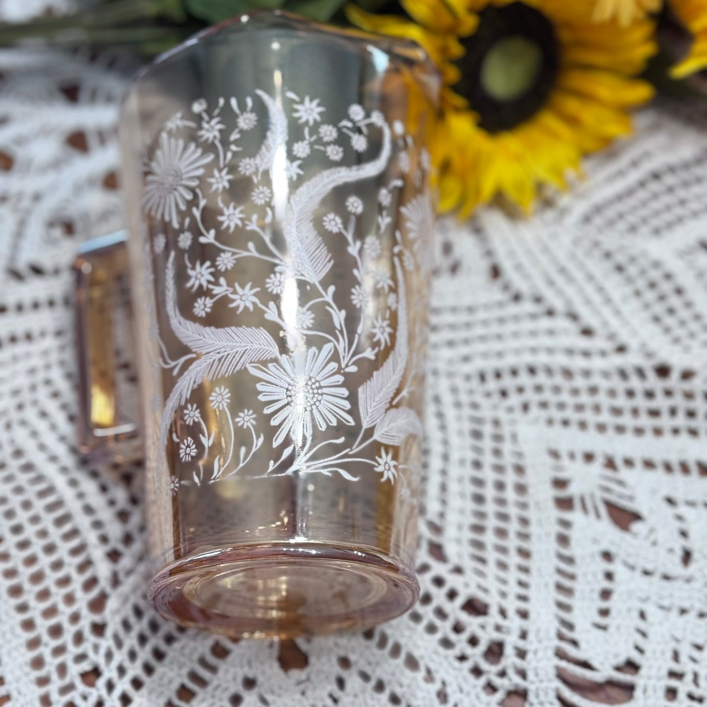 Jeannette Glass Marigold Peach Lustre Pitcher/Jug