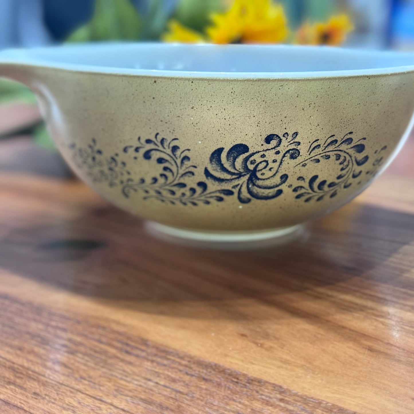 PYREX Homestead 2.5L Cinderella Mixing Bowl